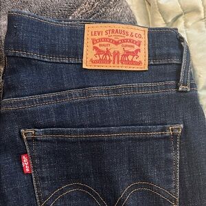 Levi's Straight Leg Jeans in Dark Blue Denim